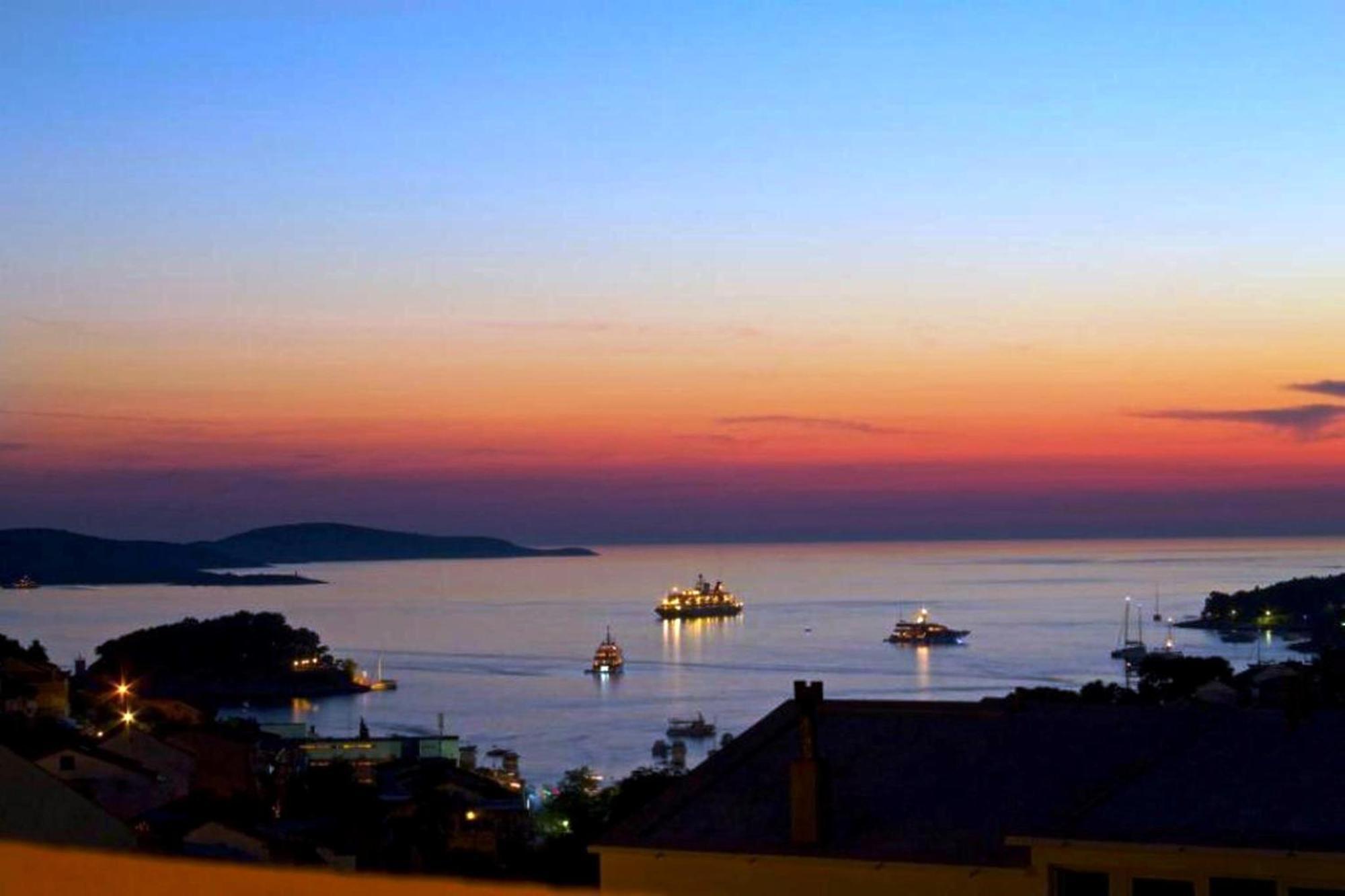 Villa Paladina Hvar Town Bagian luar foto